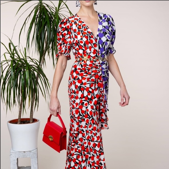 RIXO LONDON
ARIEL TULIP CONTRAST COLOUR DR… - Picture 4 of 14